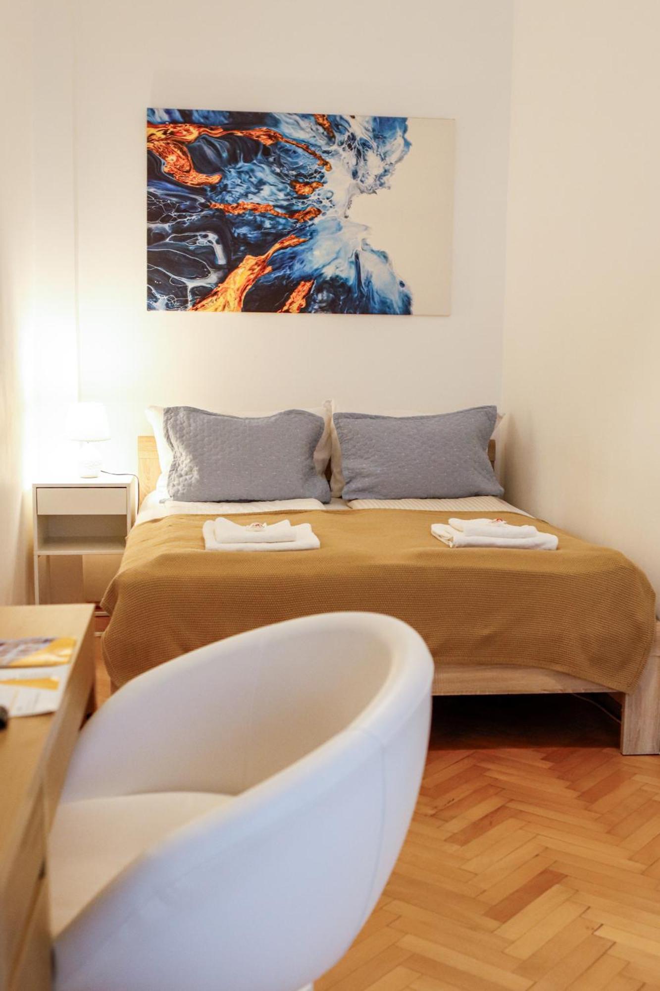 טימישוארה Neuhausz Residenz Ultra-Central Apartment מראה חיצוני תמונה